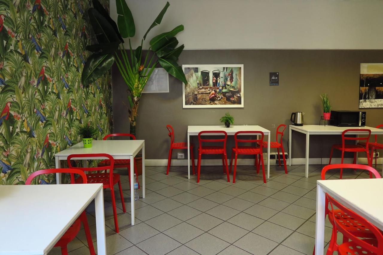 Koala Hostel Μιλάνο Εξωτερικό φωτογραφία
