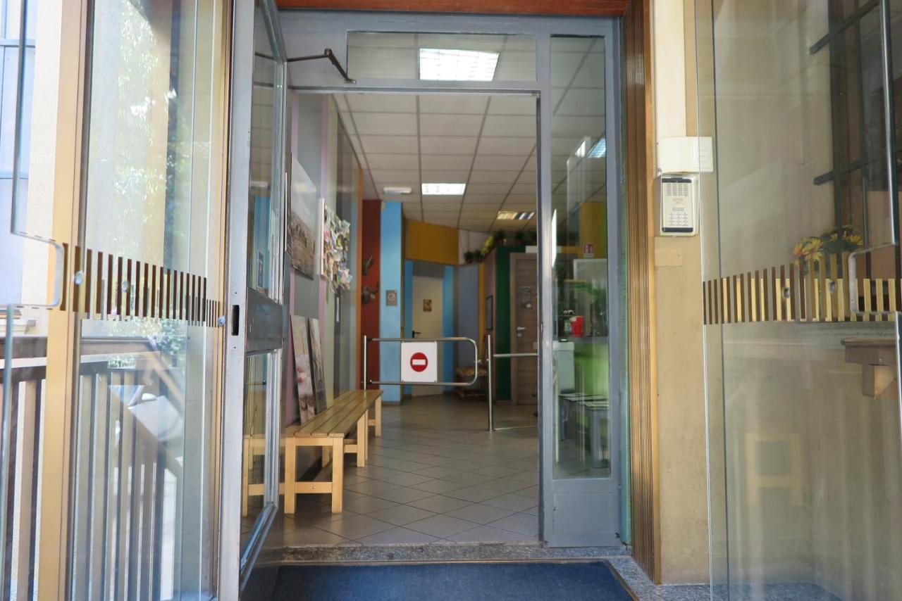 Koala Hostel Μιλάνο Εξωτερικό φωτογραφία